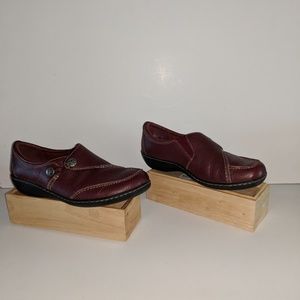 Clark comfort shoes. Good condition 9W